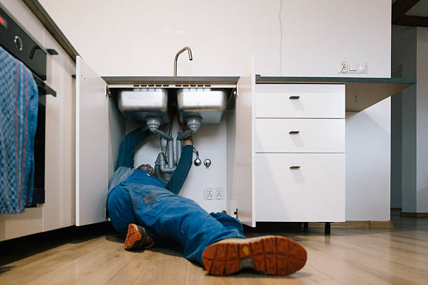 Professional Leak Detection technician working in Greentown, OH